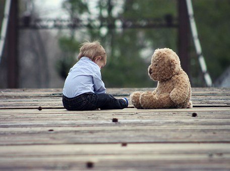 baby-623417__340 kinderen